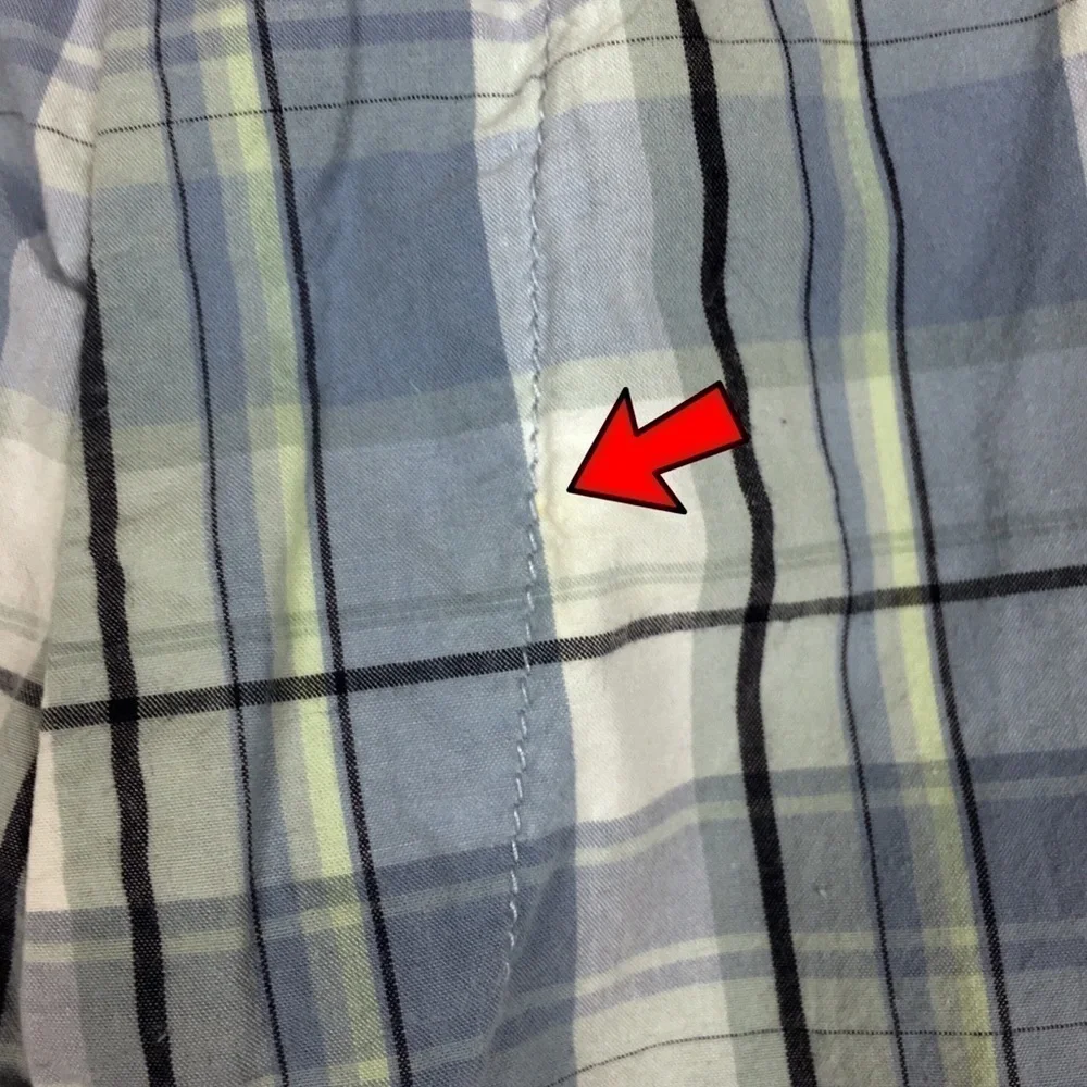 LACOSTE Plaid Golf Shorts Chino Preppy Classic Style 10.5” Inseam Size 42 / 32